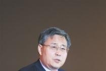 郭树清：强化诚信责任和法律意识，别把投资者当傻瓜来圈钱